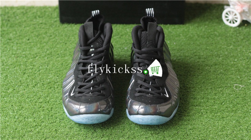 Nike Air Foamposite One Hologram